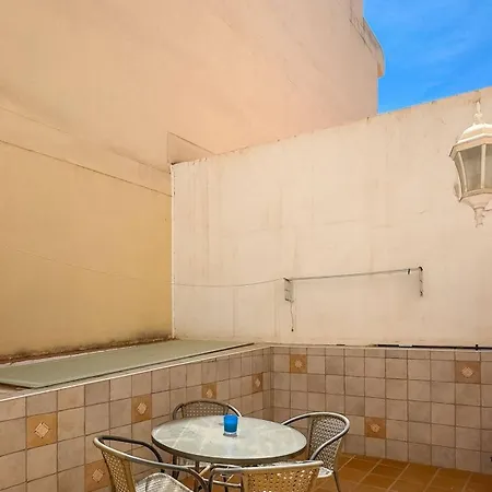Cd-1941 Two Bedroom With Patio