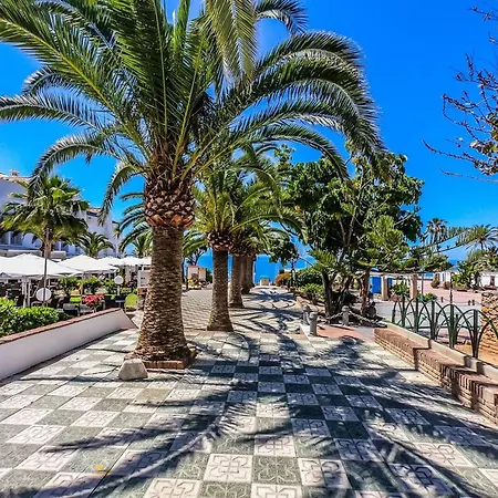 Cd-1941 Two Bedroom With Patio * Nerja